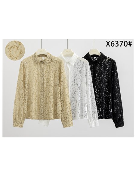 Camisa encaje floral clásica