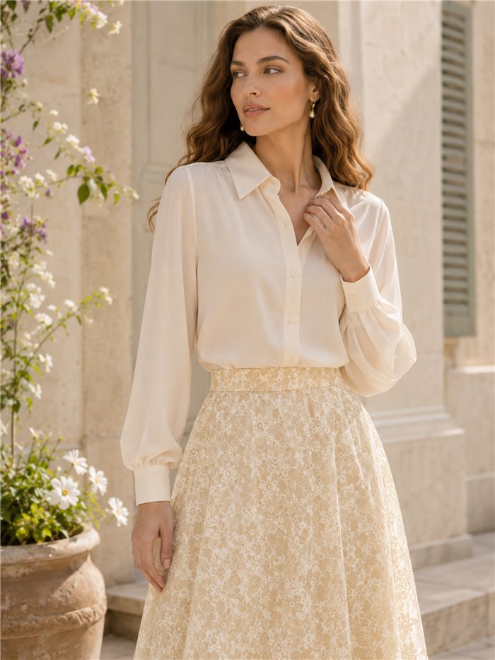 Falda midi de encaje con flores contrastes