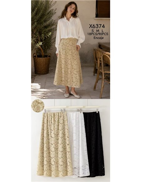 Falda midi de encaje floral