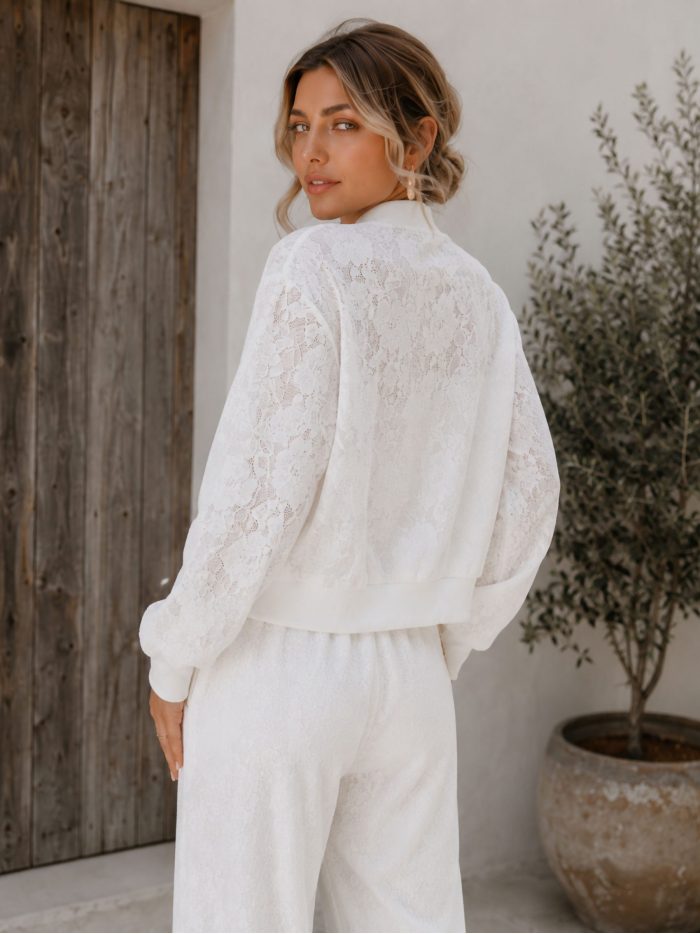 Bomber encaje floral