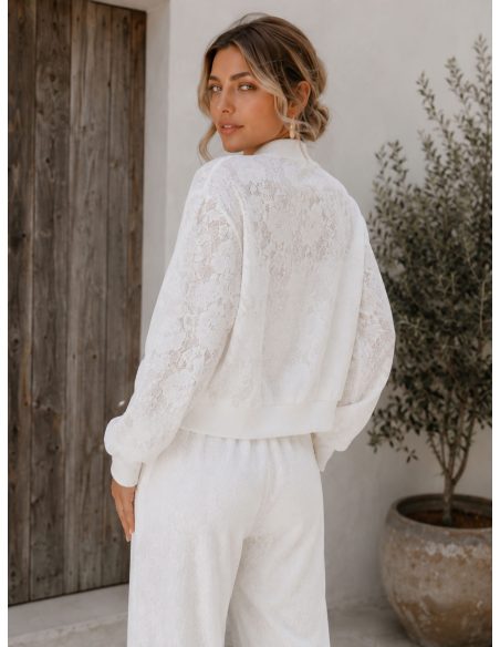 Bomber encaje floral