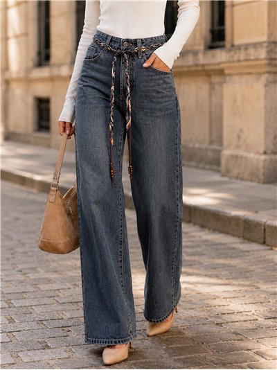 Straight jeans with braided belt