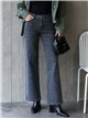 Jeans a gamba dritta con borchie