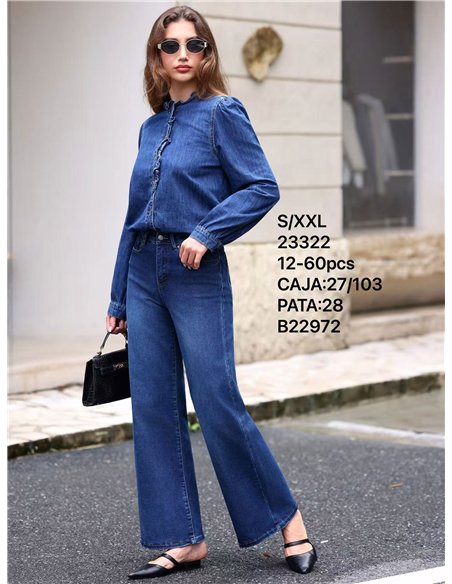 Jeans a gamba larga con tasche con coulisse ricamate