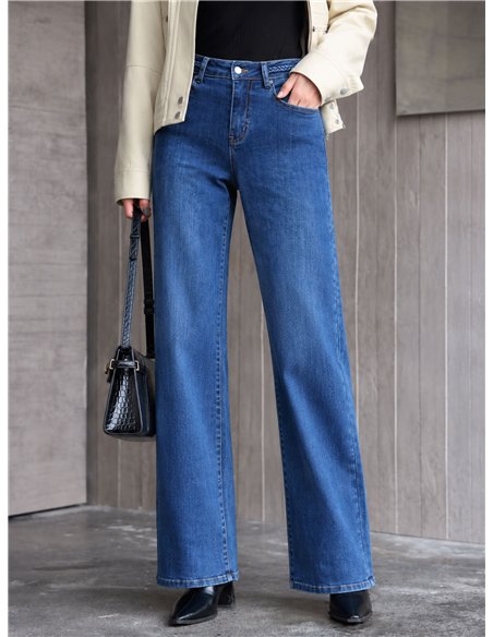 Jeans a gamba dritta con cintura intrecciata