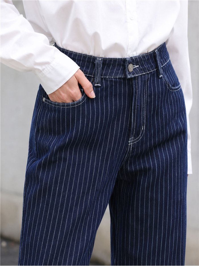 Jeans a gamba larga a righe sottili blu navy
