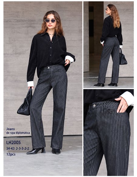 Jeans neri a gamba larga a righe sottili