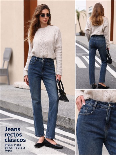 Mid-wash straight jeans 2