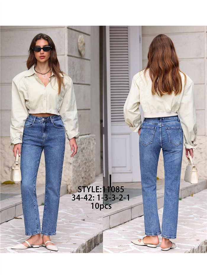jeans a gamba dritta, lavaggio chiaro