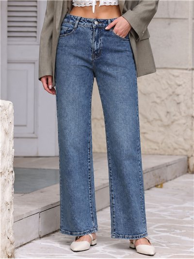 Relaxed wide leg jeans