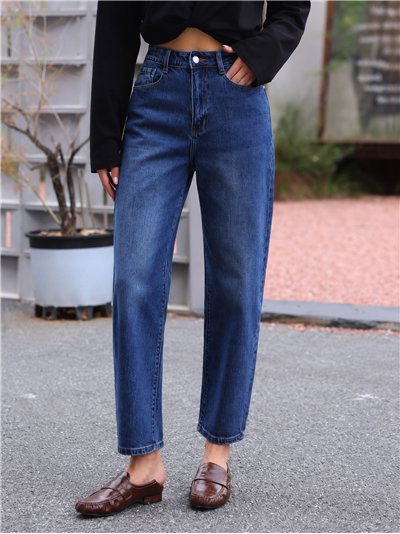 Blue balloon fit jeans