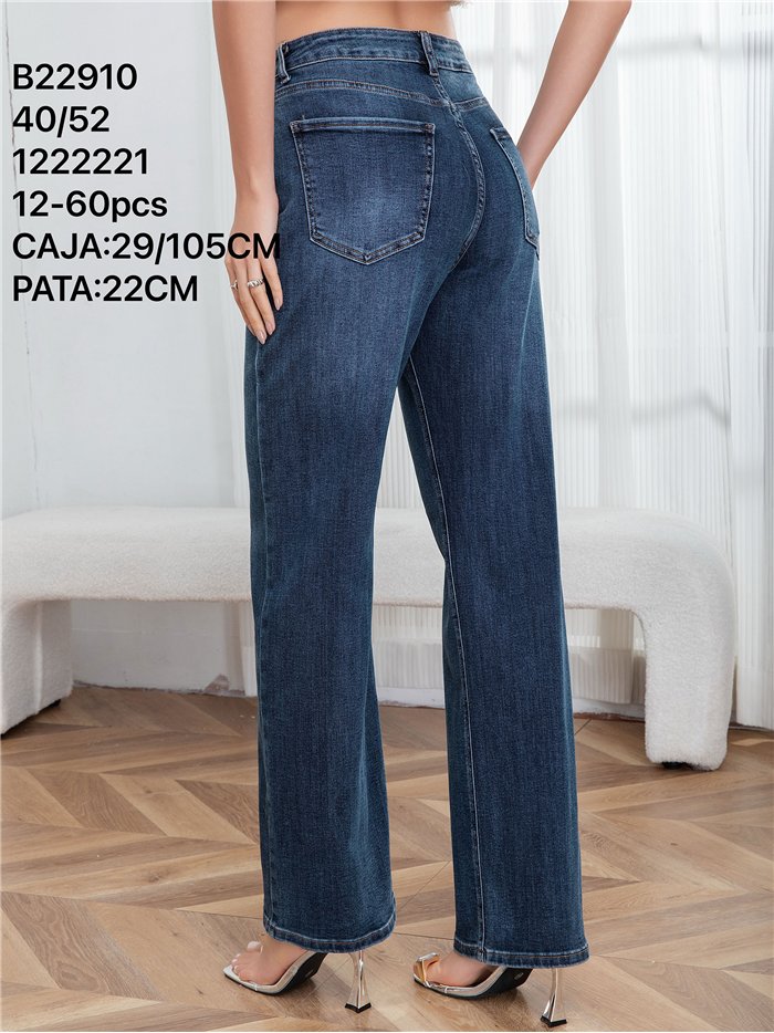 Jeans a vita alta e gamba dritta