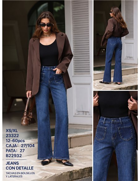 Jeans a gamba larga con borchie laterali