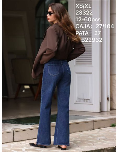 Jeans a gamba larga con borchie laterali