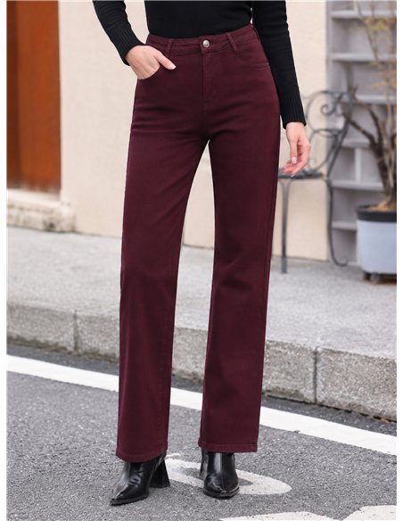 Jeans a gamba larga color bordeaux