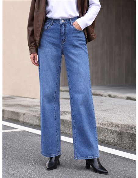 Jeans a gamba larga azzurri
