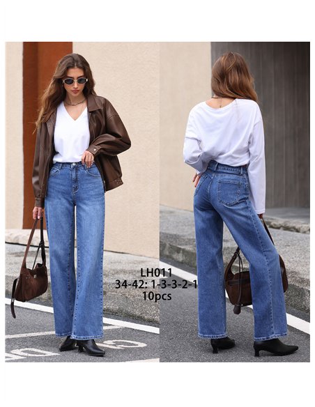 Jeans a gamba larga azzurri