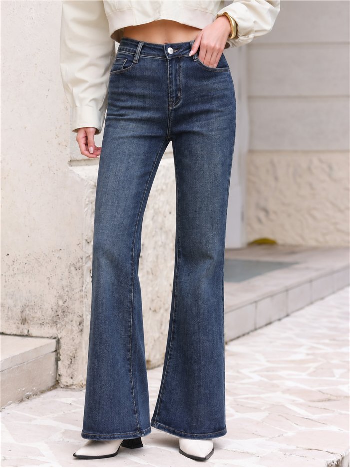 Jeans a zampa blu scuro