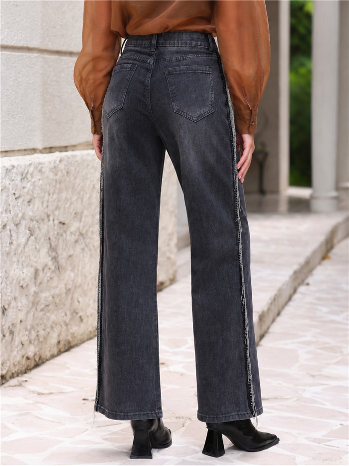 Jeans grigi a gamba larga con orlo sfrangiato