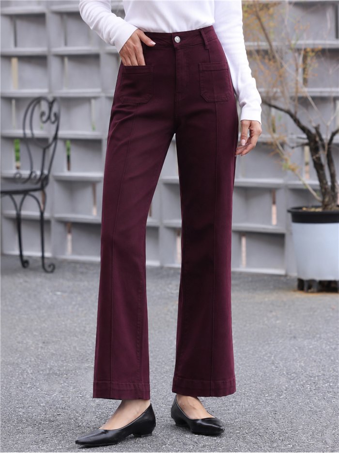 Jeans a gamba larga color vino con tasche anteriori