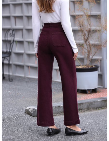 Jeans a gamba larga color vino con tasche anteriori