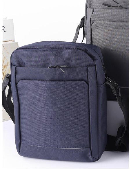 Urban crossbody bag with front pocket