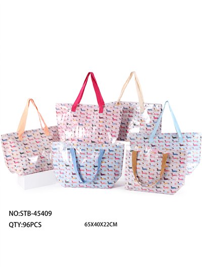 Dachshund print waterproof beach tote 2