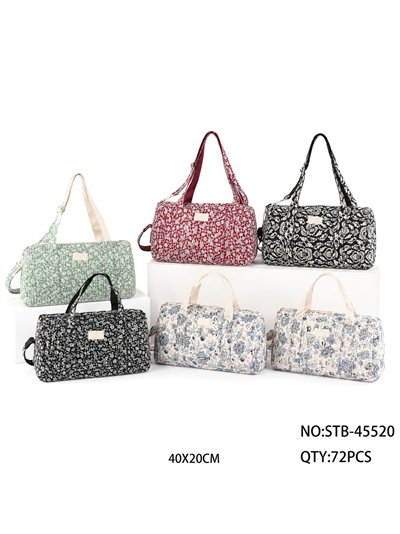 Floral quilted travel bag with strap 2
