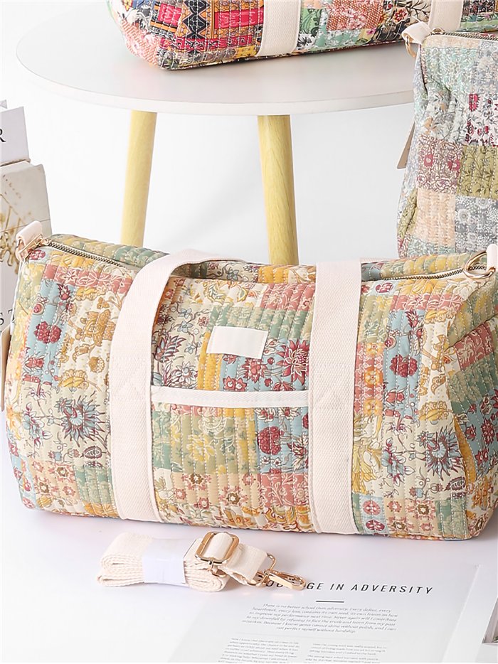 Floral patchwork quilted travel bag