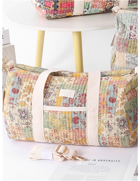 Floral patchwork quilted travel bag