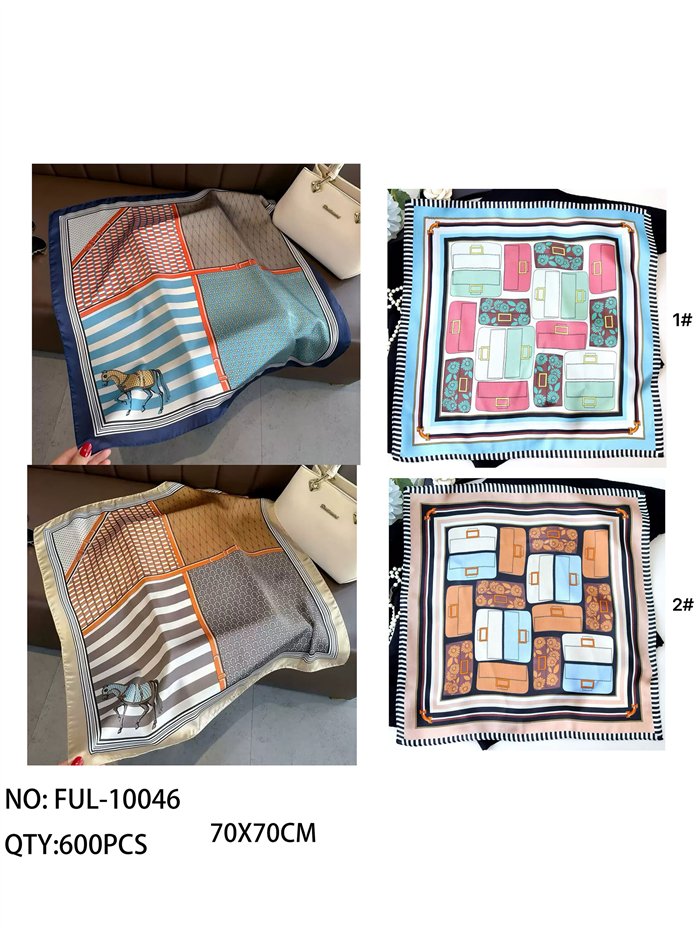 Pañuelo satinado estampado ecuestre
