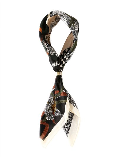 Pañuelo cuadrado estampado floral con aro metálico