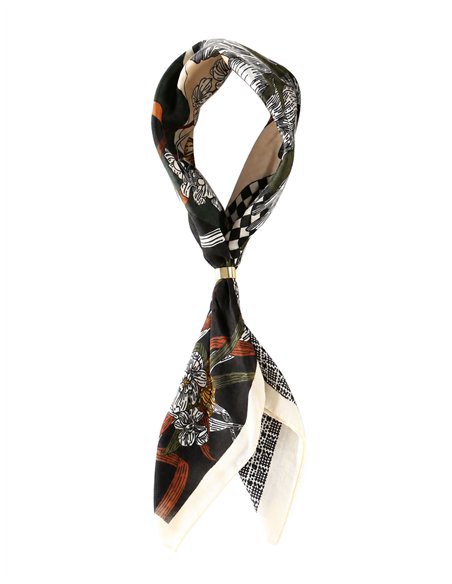 Pañuelo cuadrado estampado floral con aro metálico