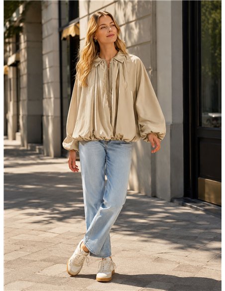 Bomber cuello camisero manga con volumen