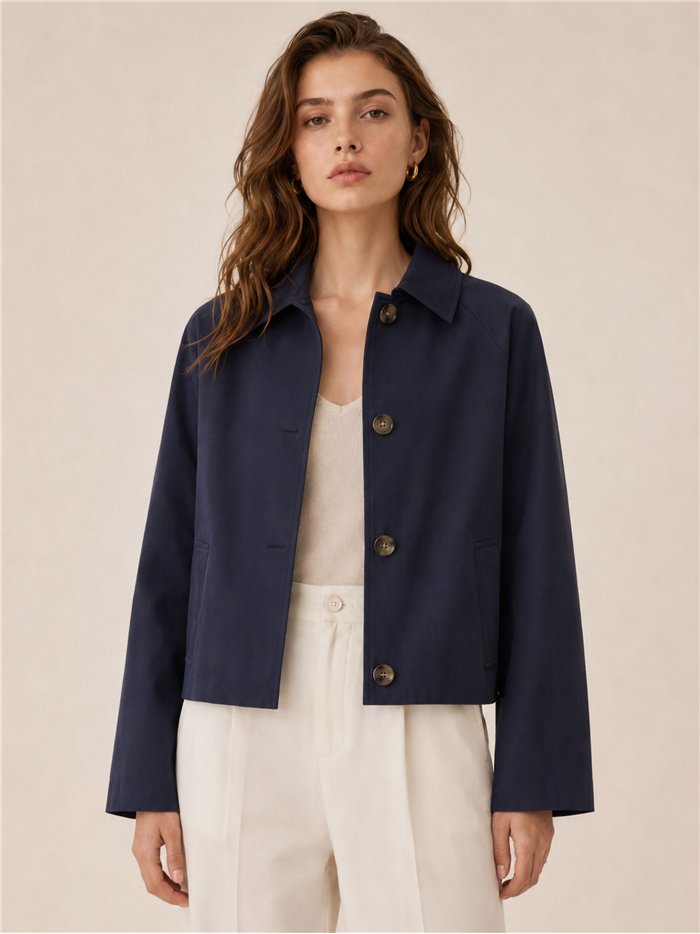 Chaqueta corta de algodón con botones