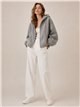 Chaqueta paño con capucha y cremallera