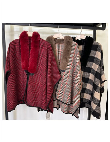 Poncho cuadros maxi con cuello de pelo
