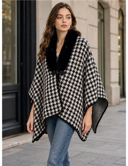 Poncho pata de gallo con cuello de pelo