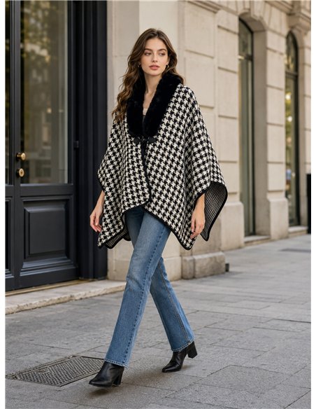 Poncho pata de gallo con cuello de pelo