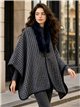 Poncho cuadros finos con cuello de pelo