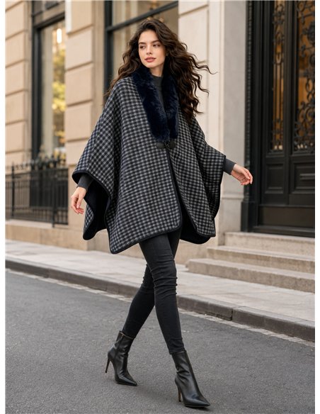 Poncho cuadros finos con cuello de pelo