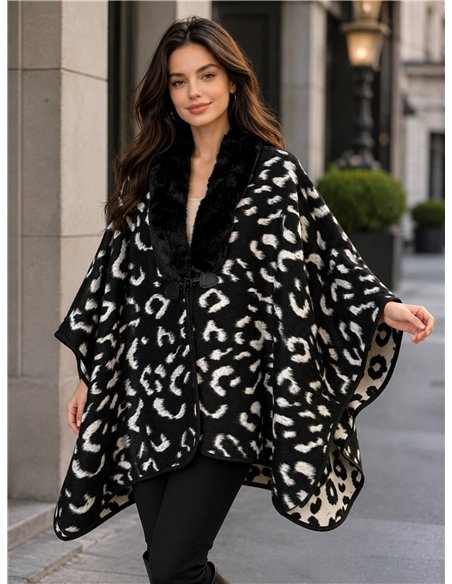 Poncho mit Tiermuster und Pelzkragen