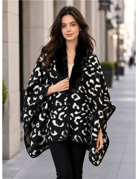 Poncho mit Tiermuster und Pelzkragen