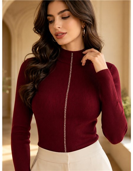 Jersey cuello alto con línea strass