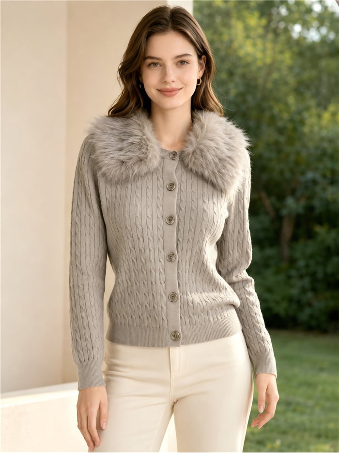 Chaqueta de punto trenzado con cuello pelo