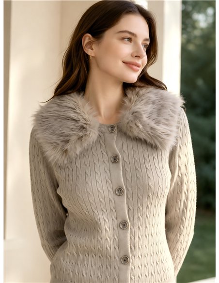 Chaqueta de punto trenzado con cuello pelo