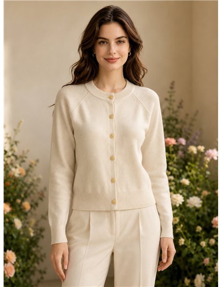 Chaqueta de punto con botones dorados