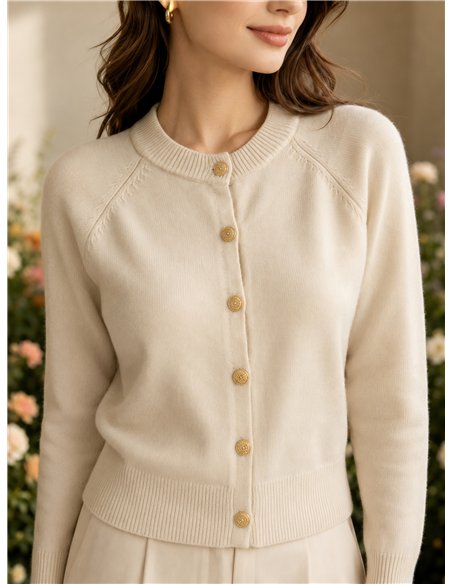 Chaqueta de punto con botones dorados