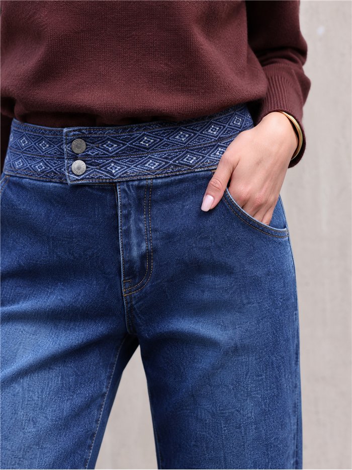 Wide leg jeans with embroidered waistband