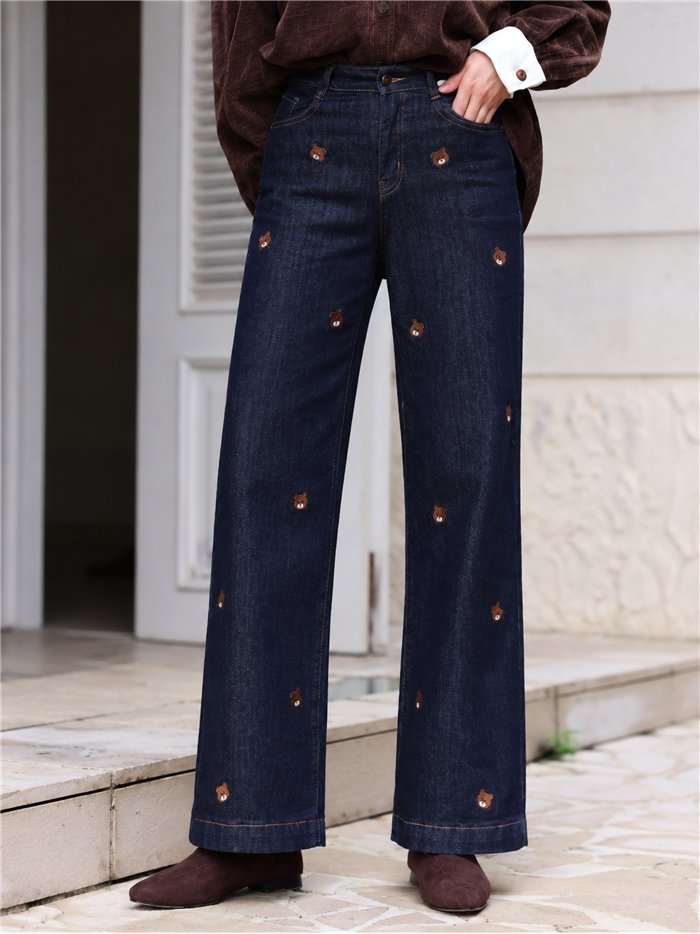 Jeans wide leg con bordados de ositos